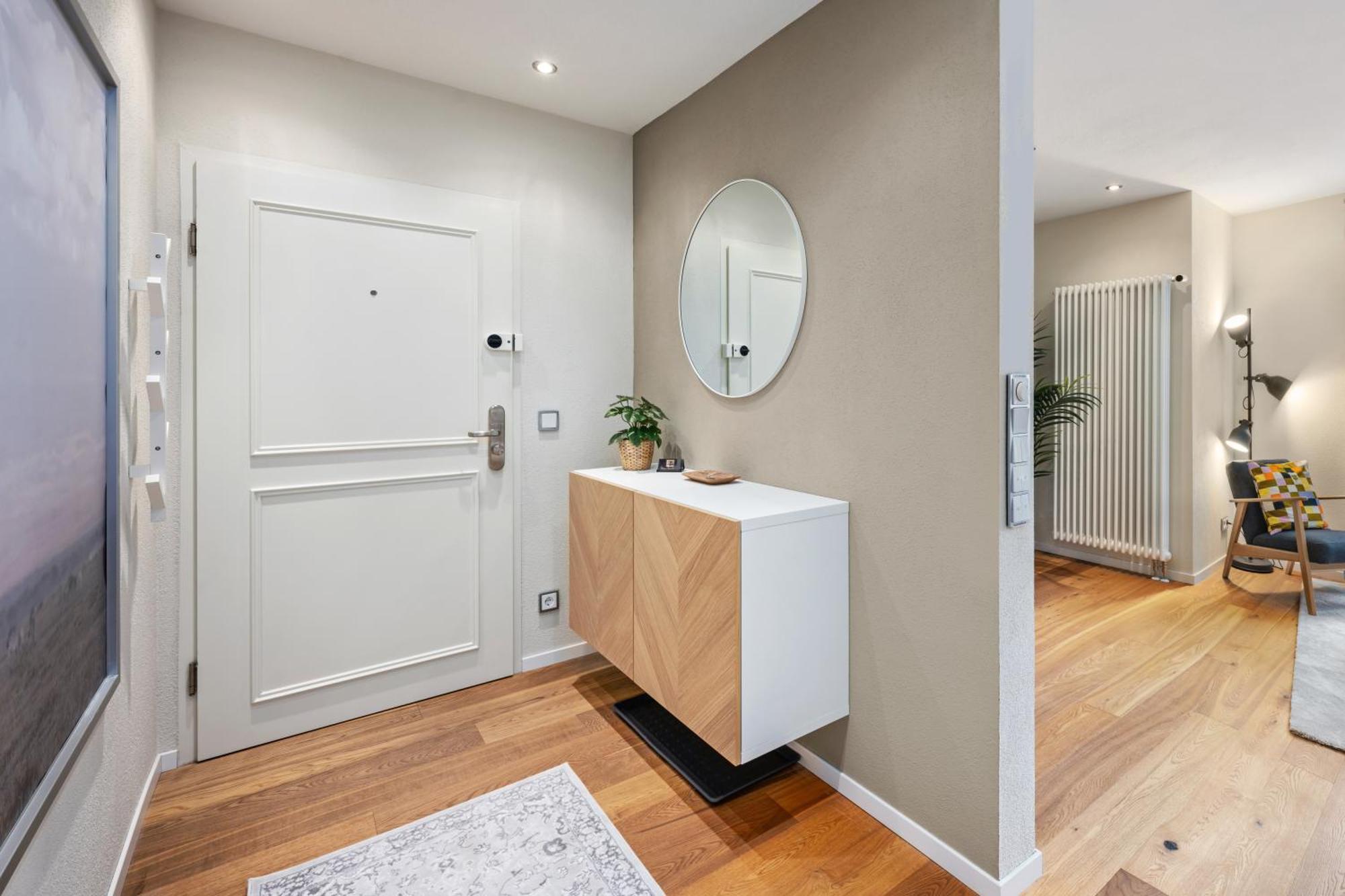 Edler Wohnraum Schwanenteich-Suite Mit Balkon, Kaffeevollautomat, Lift & Parkplatz Zwickau Luaran gambar